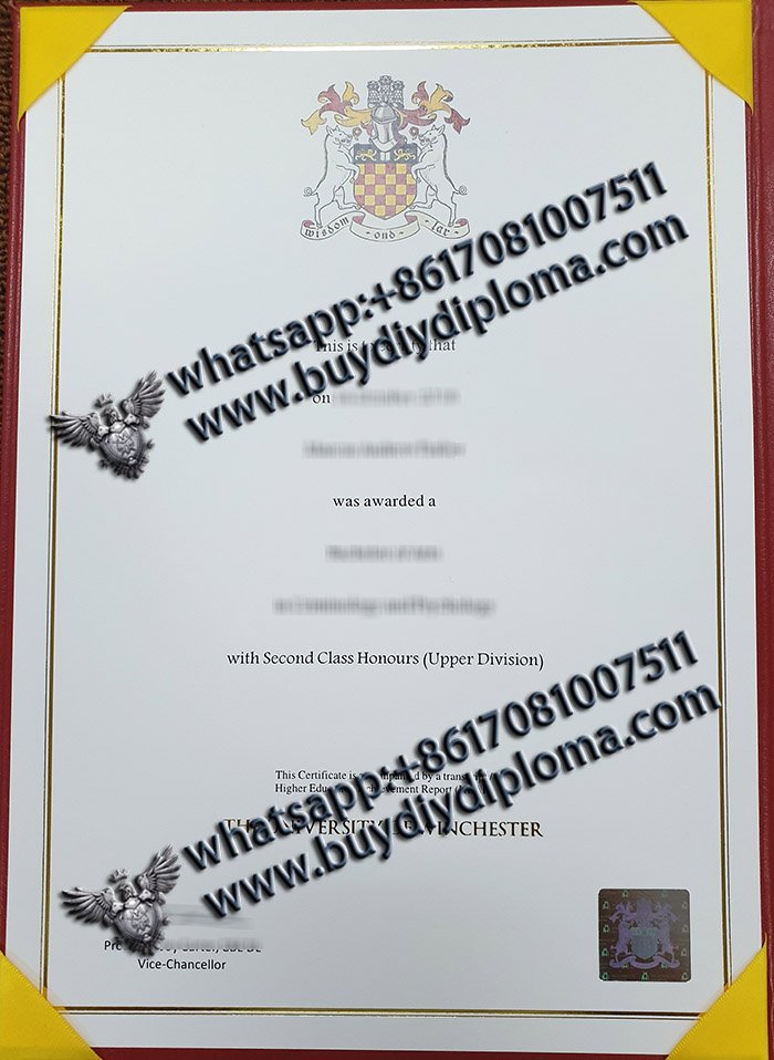 Amazing website to make a Novelty University of Winchester Credentials