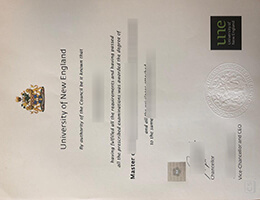 University of New England (Australia) Credentials