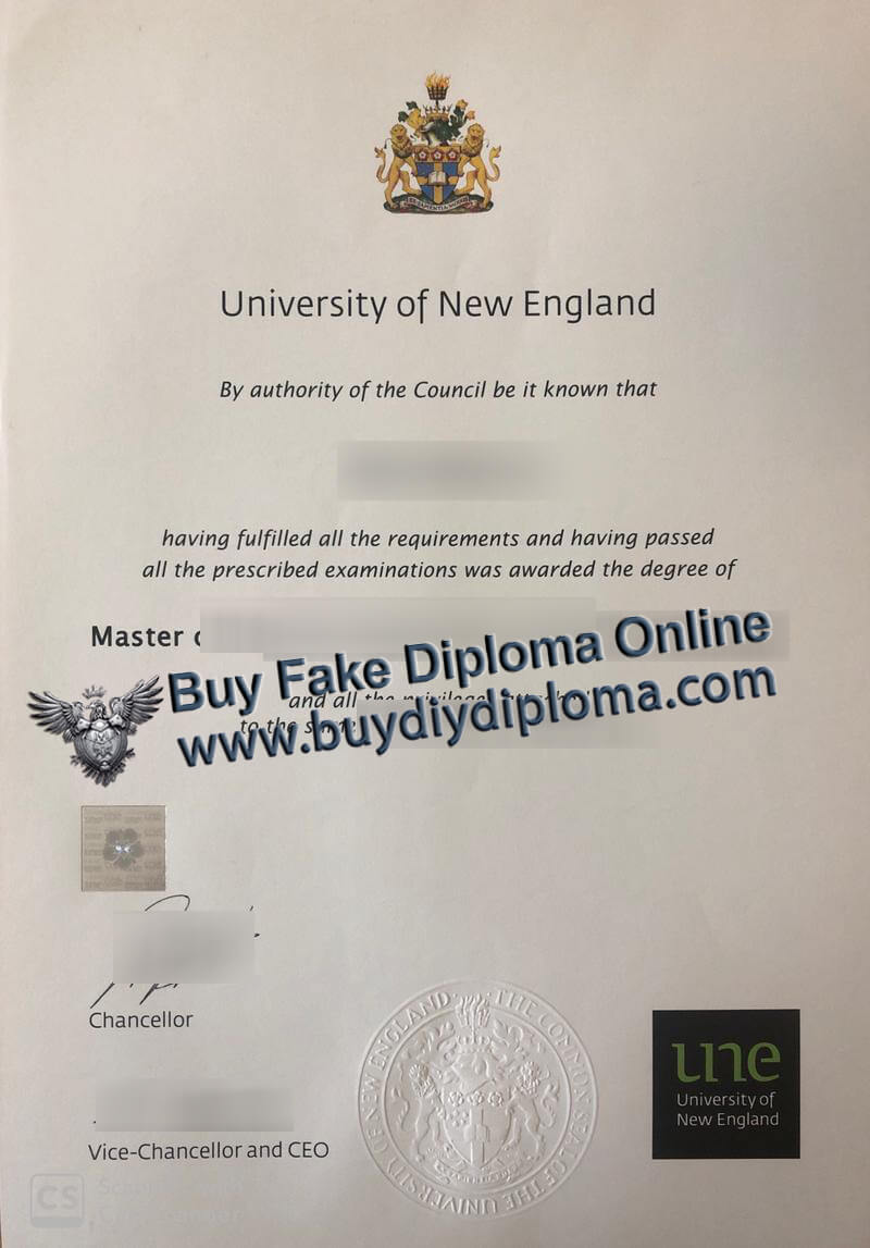 University of New England (Australia) Qualification