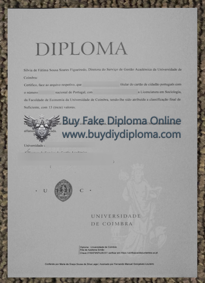 Universidade de Coimbra Credentials