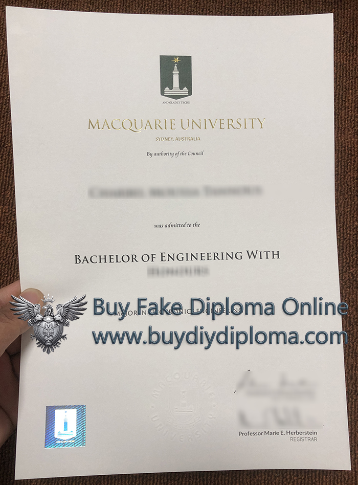 Macquarie University Qualification Credentials